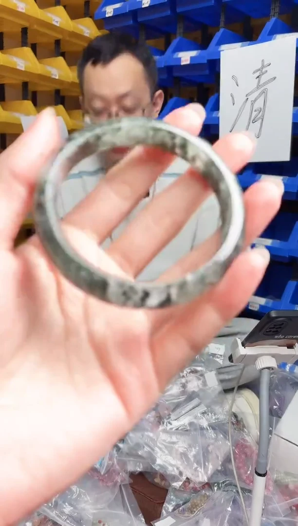 未镶嵌手镯水晶919