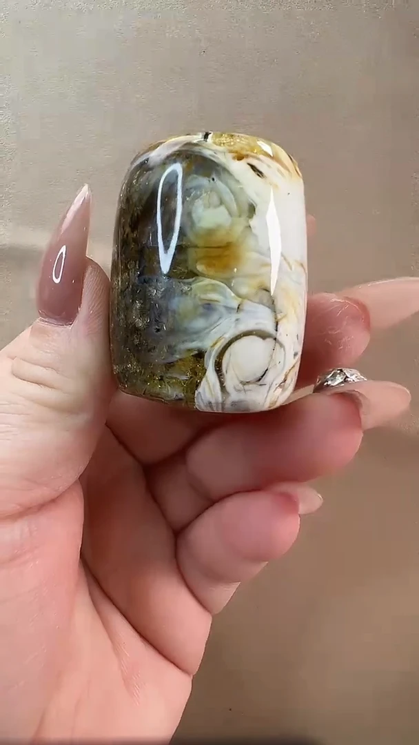 【闪购商品】琥珀颈饰未镶嵌吊坠