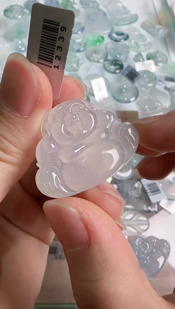 【闪购商品】翡翠吊坠(不含链)未镶嵌··