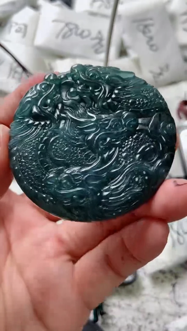 颈饰未镶嵌翡翠8