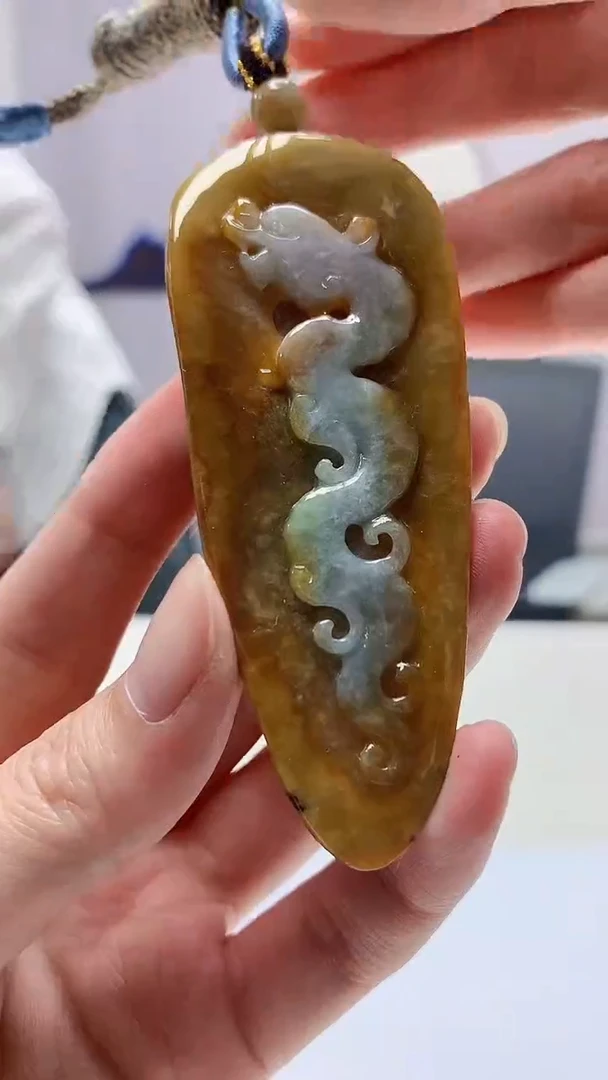 【闪购商品】定制翡翠未镶嵌5028zm-毛货挂件72龙