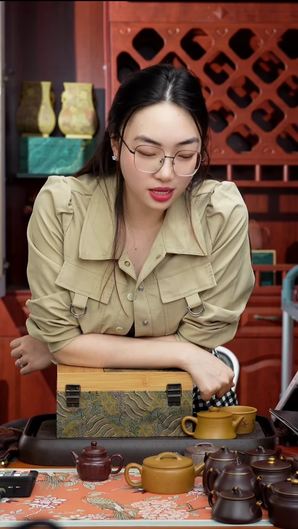 茶壶紫砂月光宝盒E002