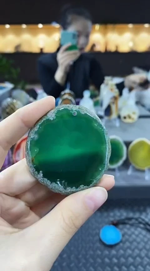 未镶嵌颈饰玛瑙/玉髓成**天玛瑙