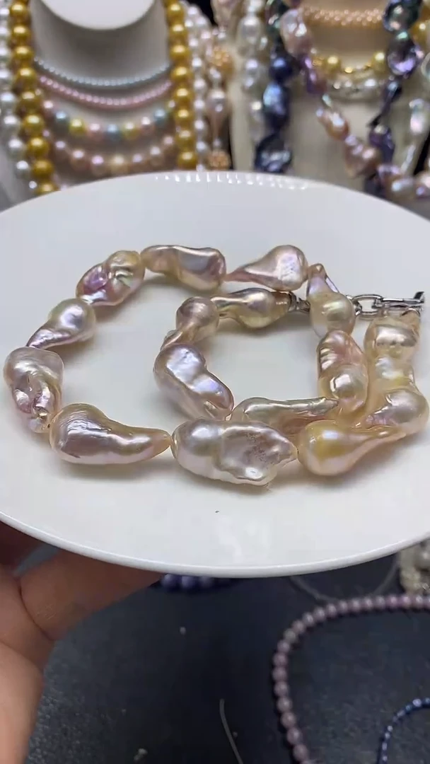 颈饰未镶嵌淡水珍珠多人