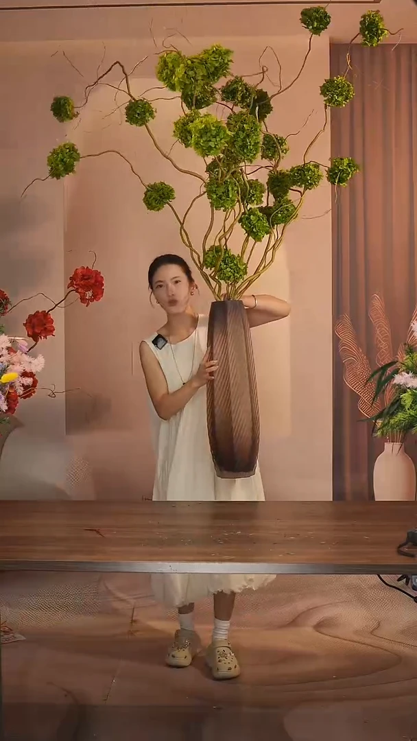 木：图片款单花束+花瓶