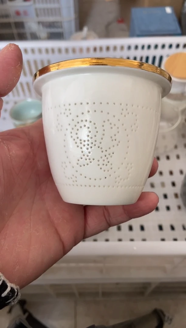 杯无运费险有瑕疵的摄影的产品有使用过的痕迹有点脏介意勿拍
