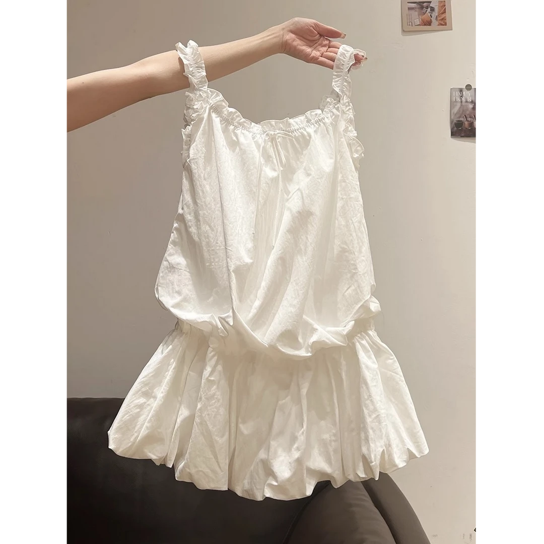 MISU/糜素小清新木耳边吊带裙女2025夏新款小个子无袖收腰花苞潮