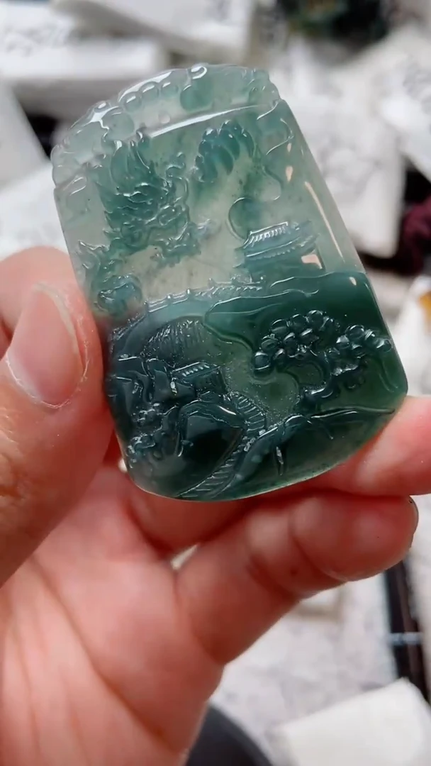 翡翠未镶嵌颈饰88888888888