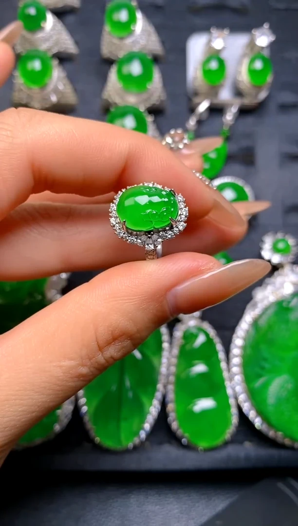 【闪购商品】翡翠戒指银S925镶嵌金蟾戒指