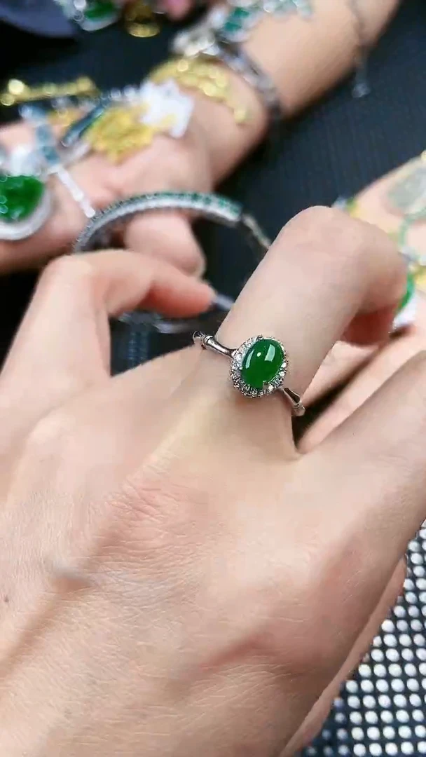 【闪购商品】翡翠戒指未镶嵌11111111
