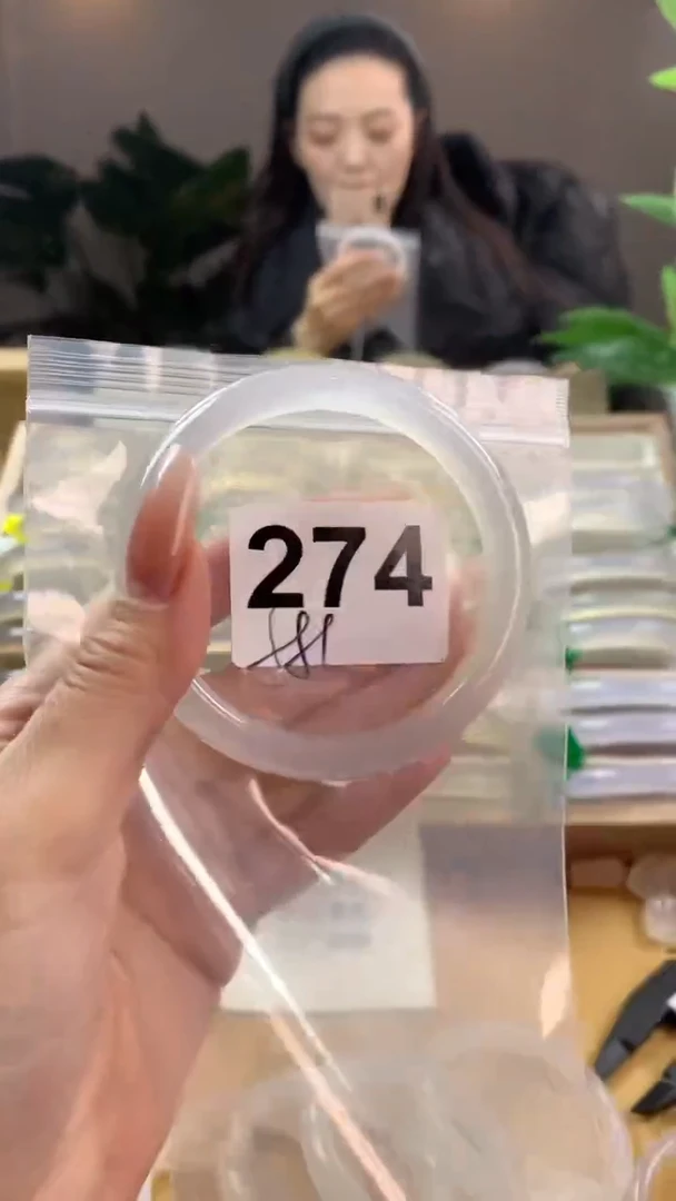 【闪购商品】玛瑙/玉髓手镯未镶嵌274