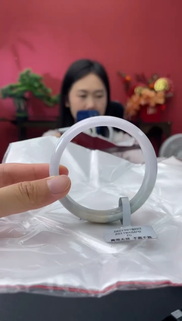 未镶嵌手镯翡翠2