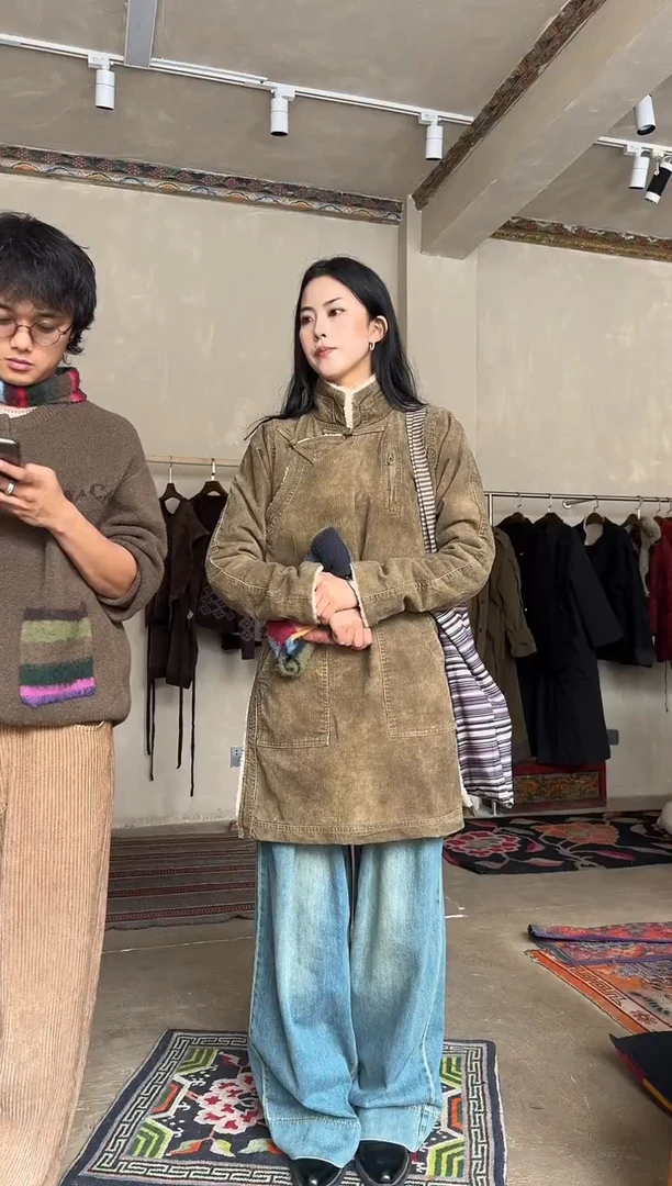 KWC26FW灯芯绒外套M