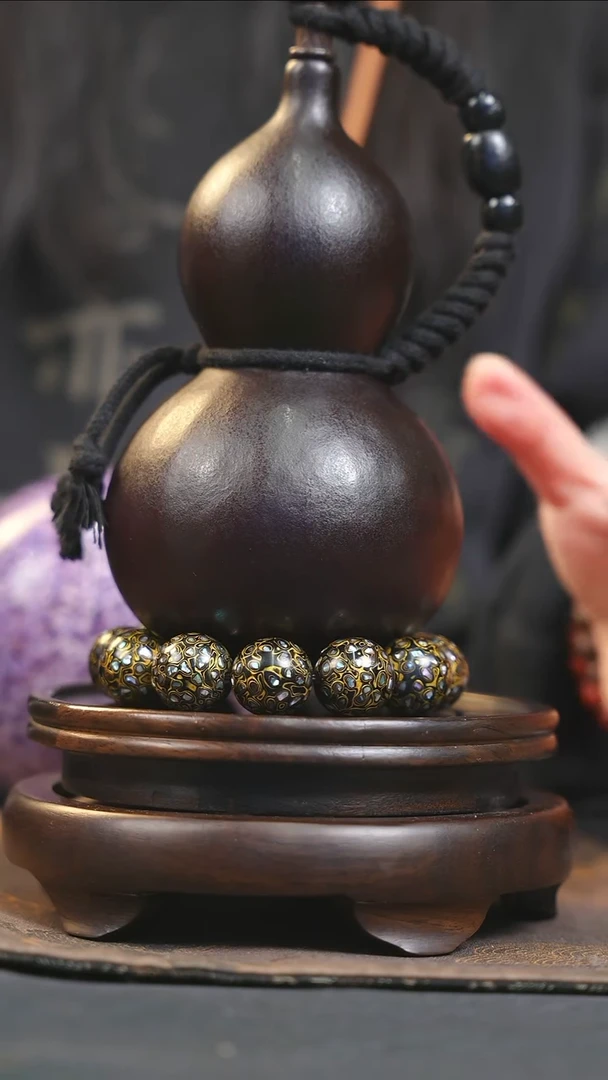 【闪购商品】YP128大漆酒葫芦不包手串及旋转底座