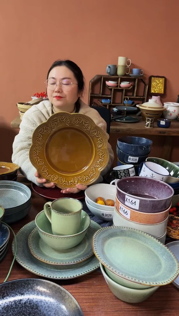 【闪购商品】碗两个辣1135大盘两件套浮雕微瑕