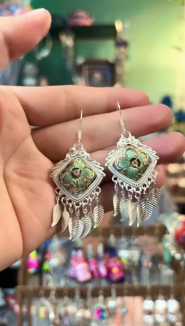 织绣彩云南阁非遗老绣702