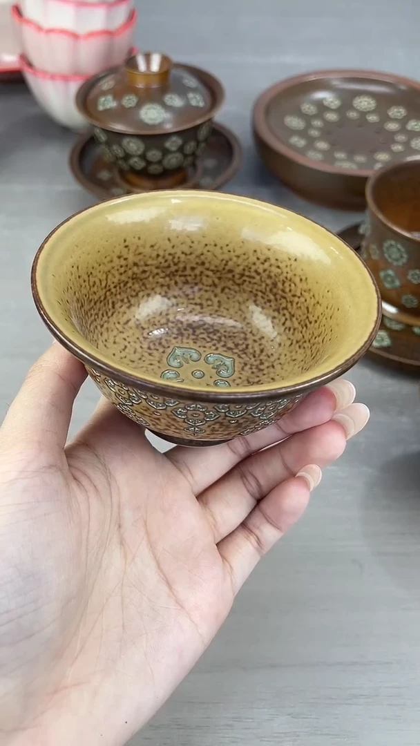 青瓷仓储福利清仓