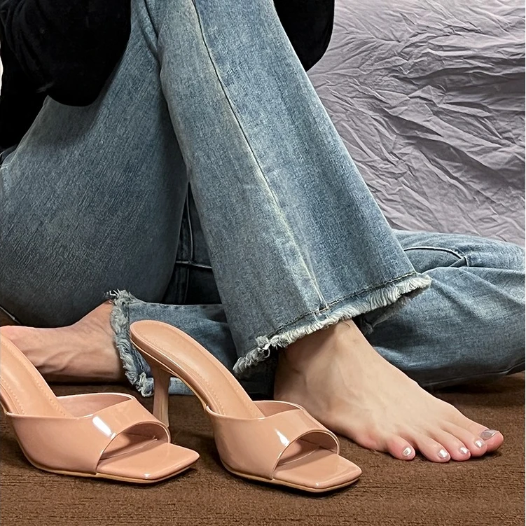 高跟鞋女2025年夏季新款复古方头细跟裸色凉鞋小众设计感拖鞋外穿