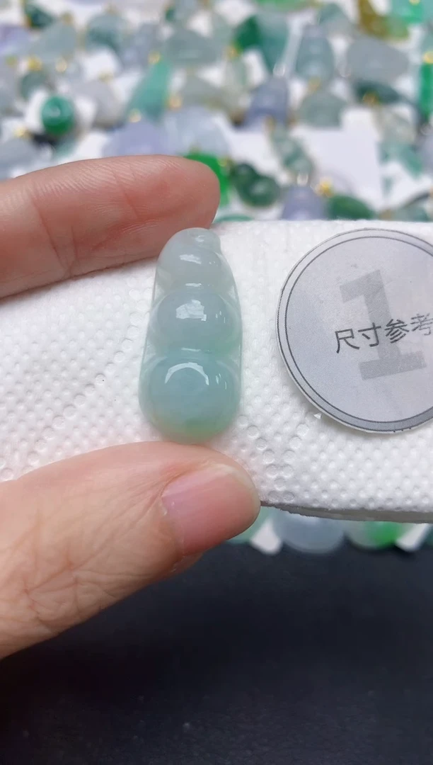 颈饰未镶嵌翡翠天然缅甸A货翡翠