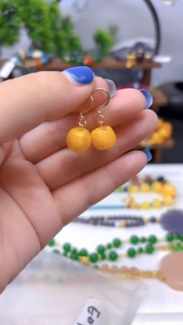 蜜蜡14K金镶嵌耳饰E01