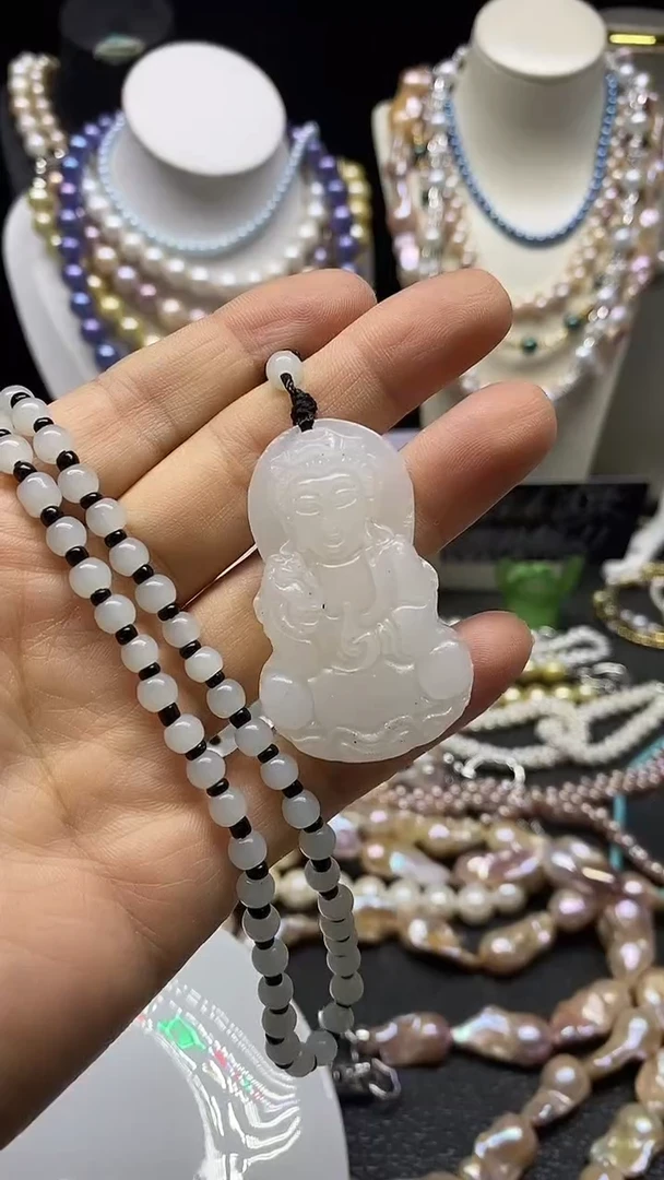 颈饰未镶嵌淡水珍珠多人