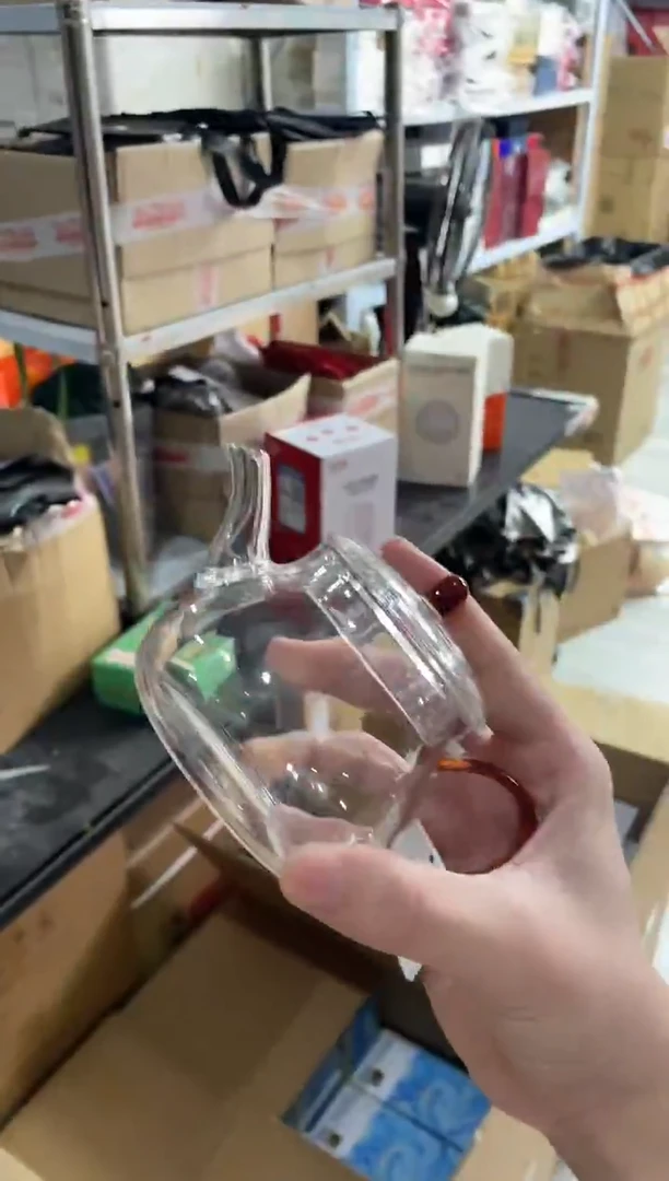青云壶琥珀色，，，，，，