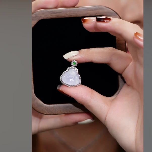 翠童 18k金翡翠挂件9