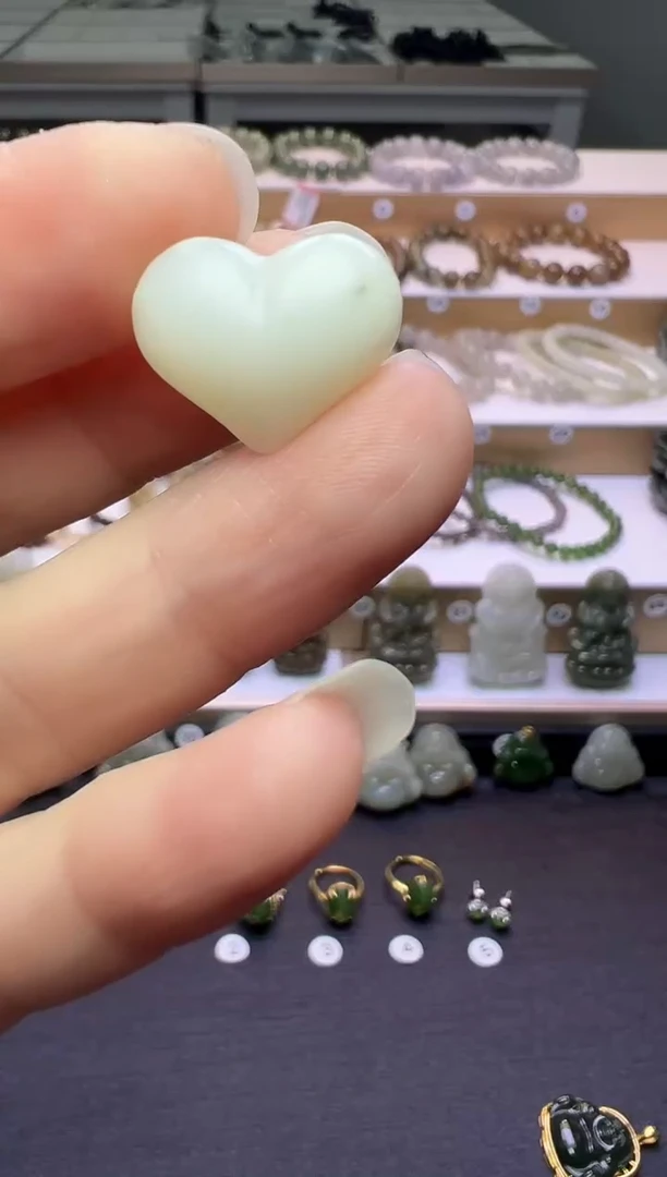 颈饰未镶嵌和田玉86号链接