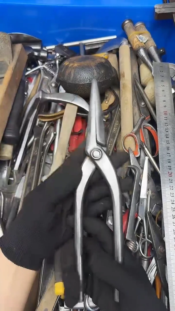 W****生五金工具钳子剪子等35