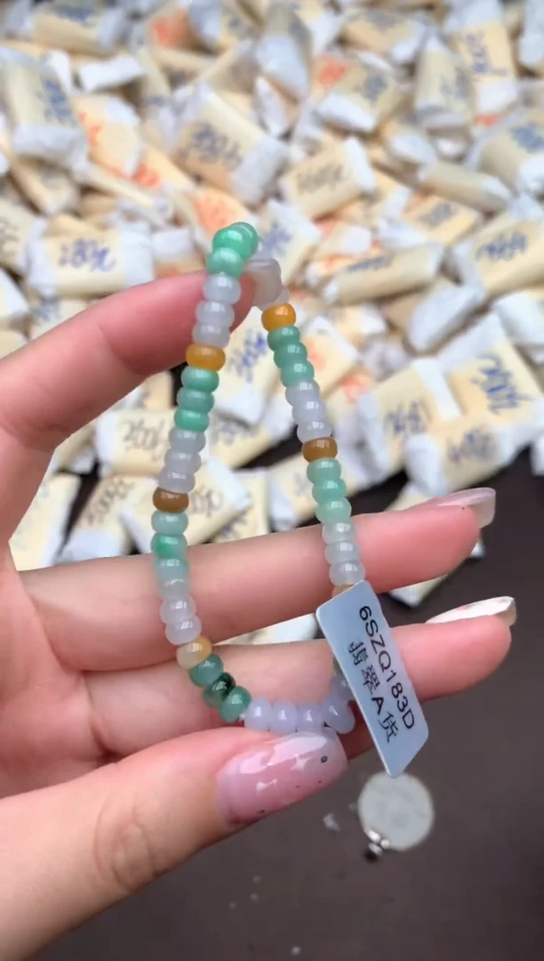 【闪购商品】翡翠手串未镶嵌—