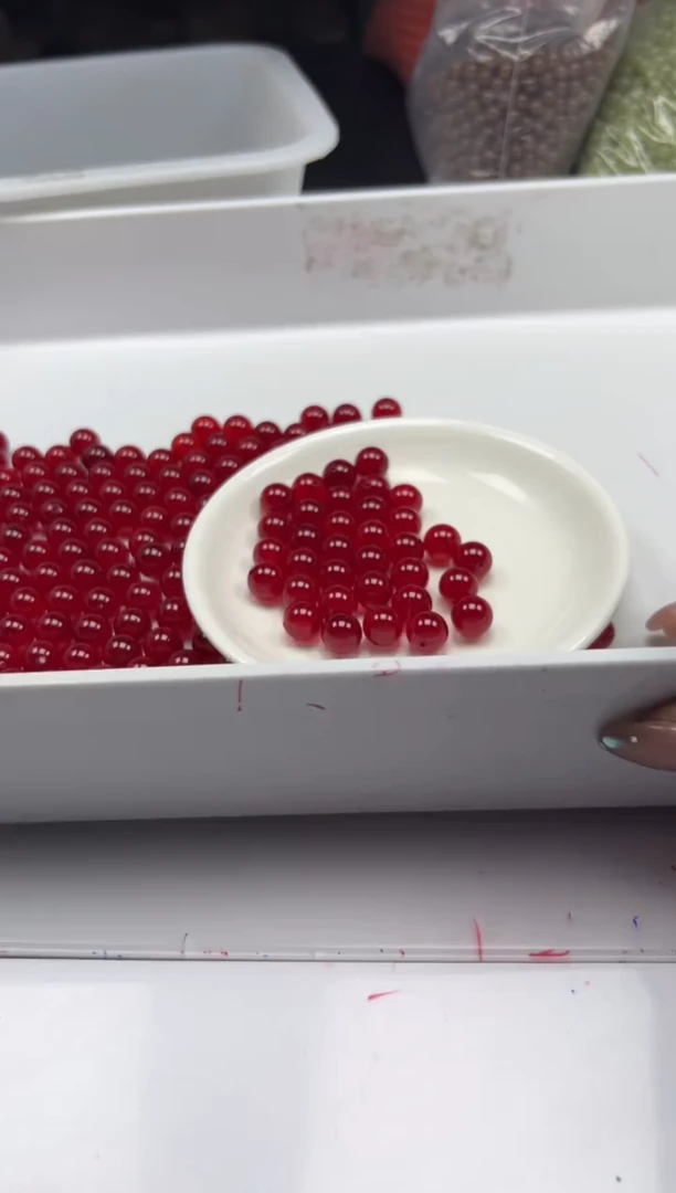 南红玛瑙未镶嵌颈饰W76鸽血红10mm*10颗