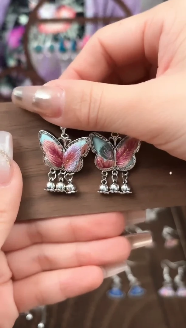 织绣非遗艺枝独秀老绣饰品118