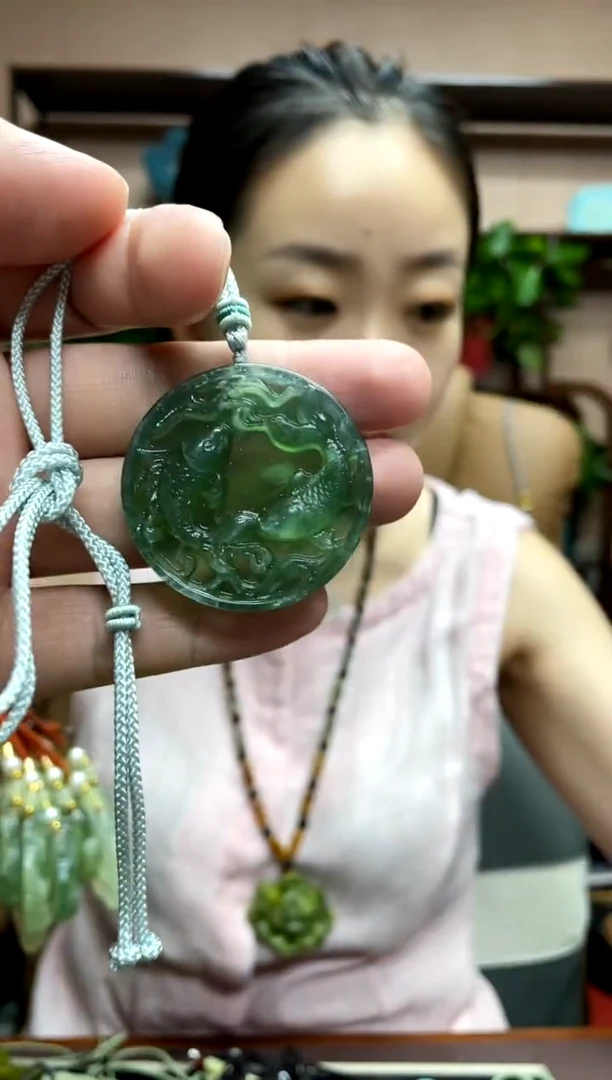 岫玉未镶嵌吊坠·3
