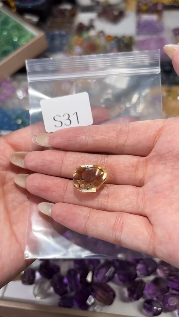 水晶手串未镶嵌S31黄海胆拍2