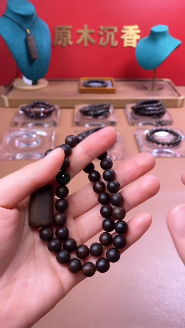 【闪购商品】沉香手串P沉水芽庄白棋08两圈+雷击顶珠沉香木雕
