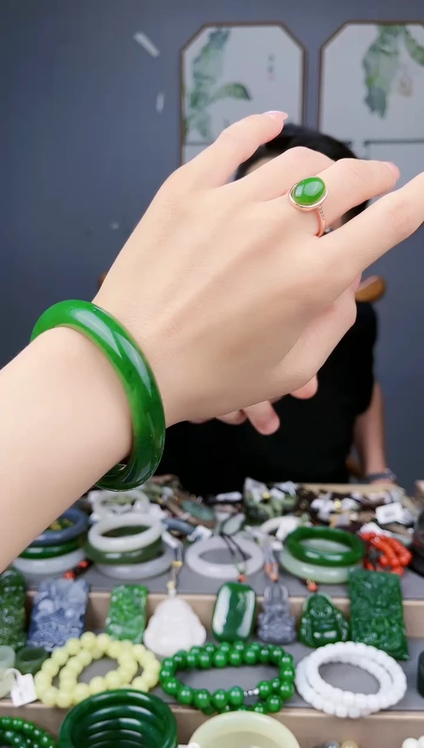 和田玉未镶嵌颈饰多样性发货拍一单发一个