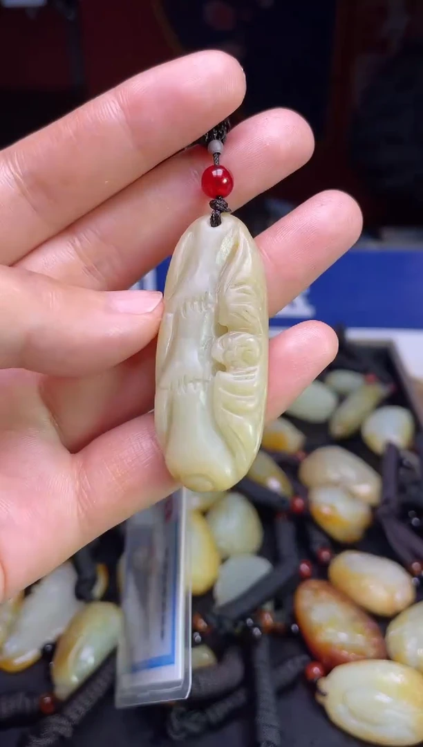 颈饰未镶嵌和田玉123