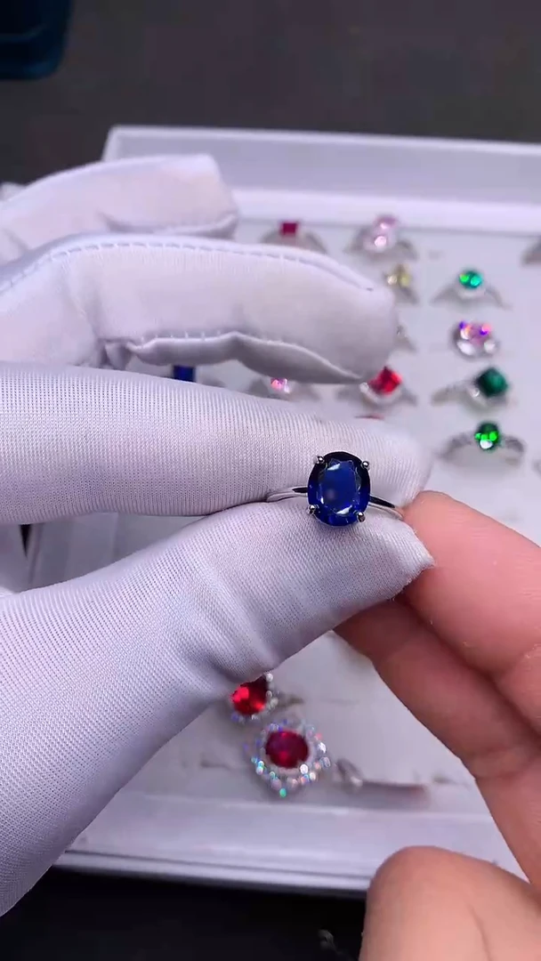 【闪购商品】蓝宝石戒指银S925镶嵌......
