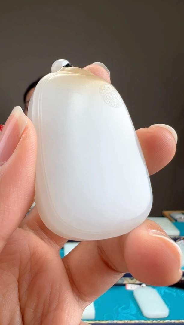 【闪购商品】和田玉颈饰未镶嵌1