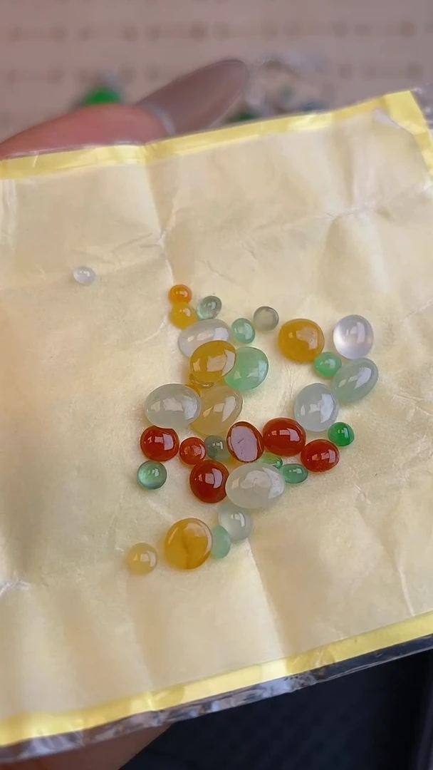 【闪购商品】翡翠耳饰未镶嵌天然A货翡翠9