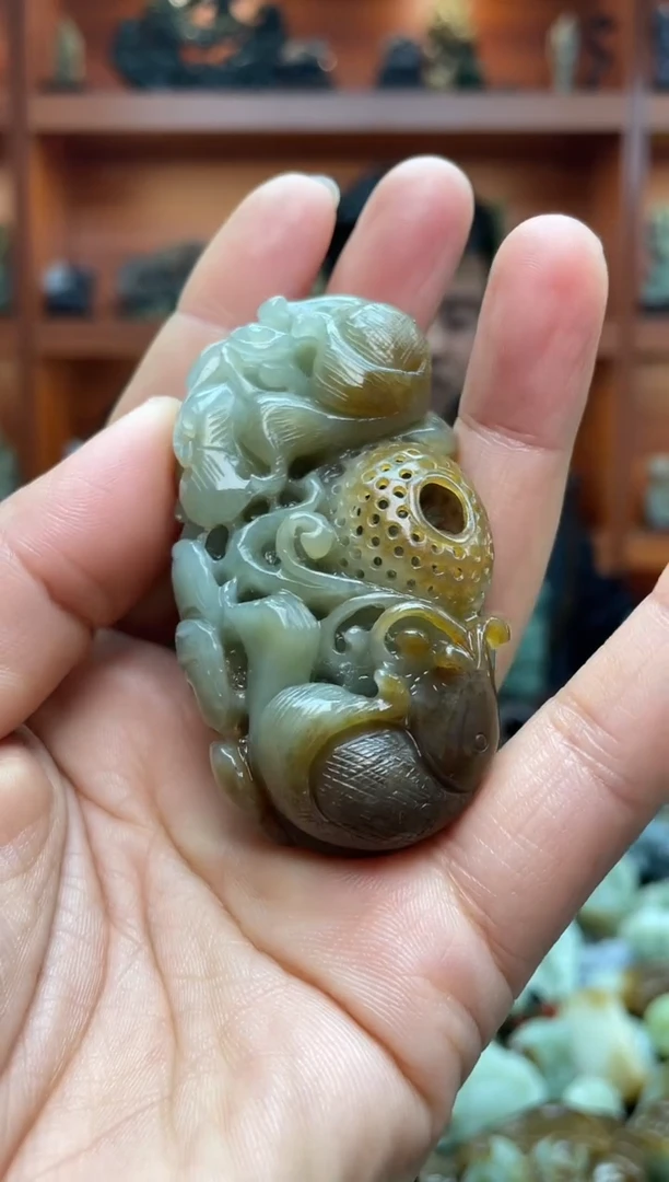 未镶嵌和田玉把件1