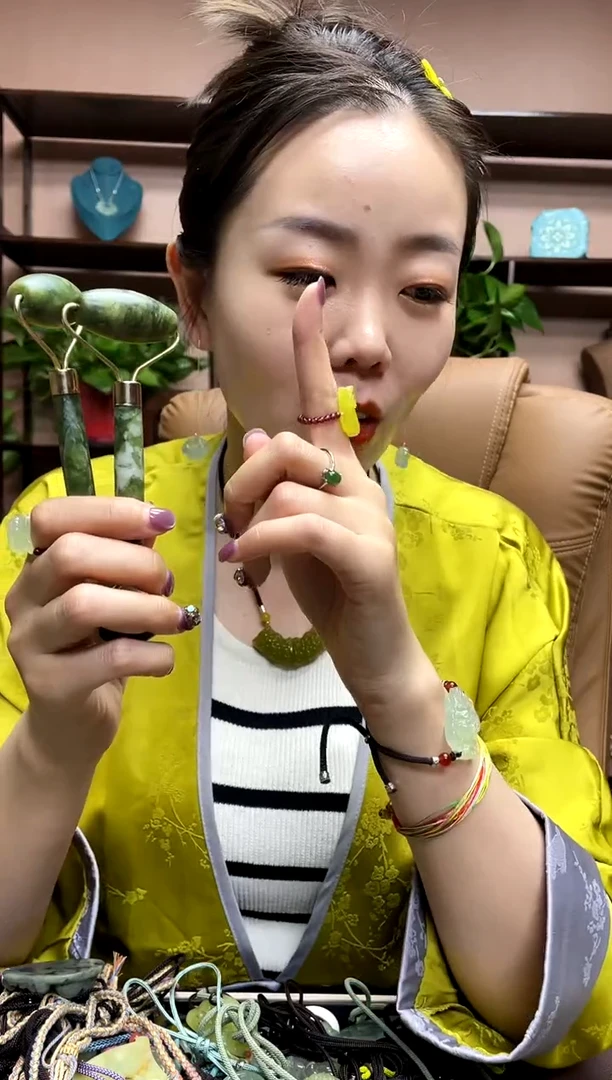 岫玉未镶嵌吊坠多样性发货其中发一