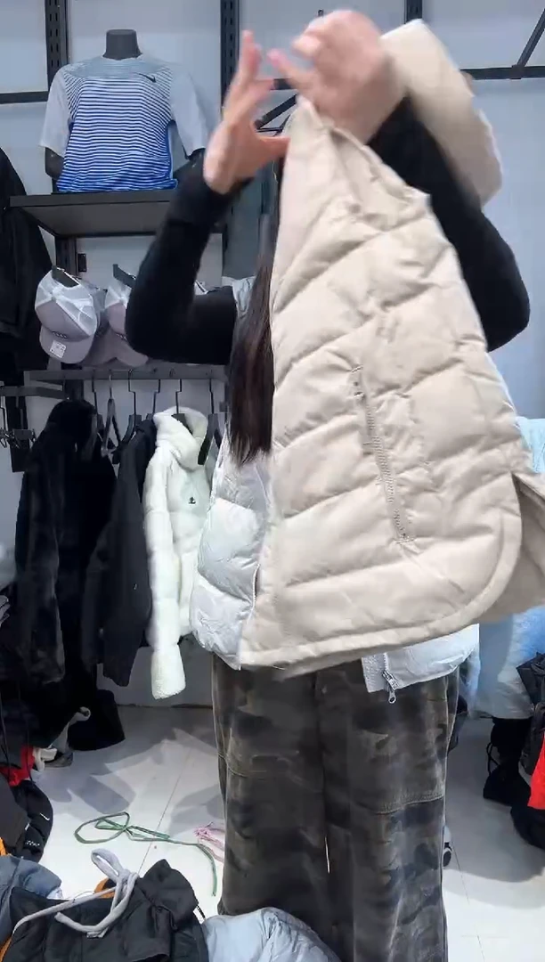 2517 编码  瑕疵直播间过款为准 尺码  ·