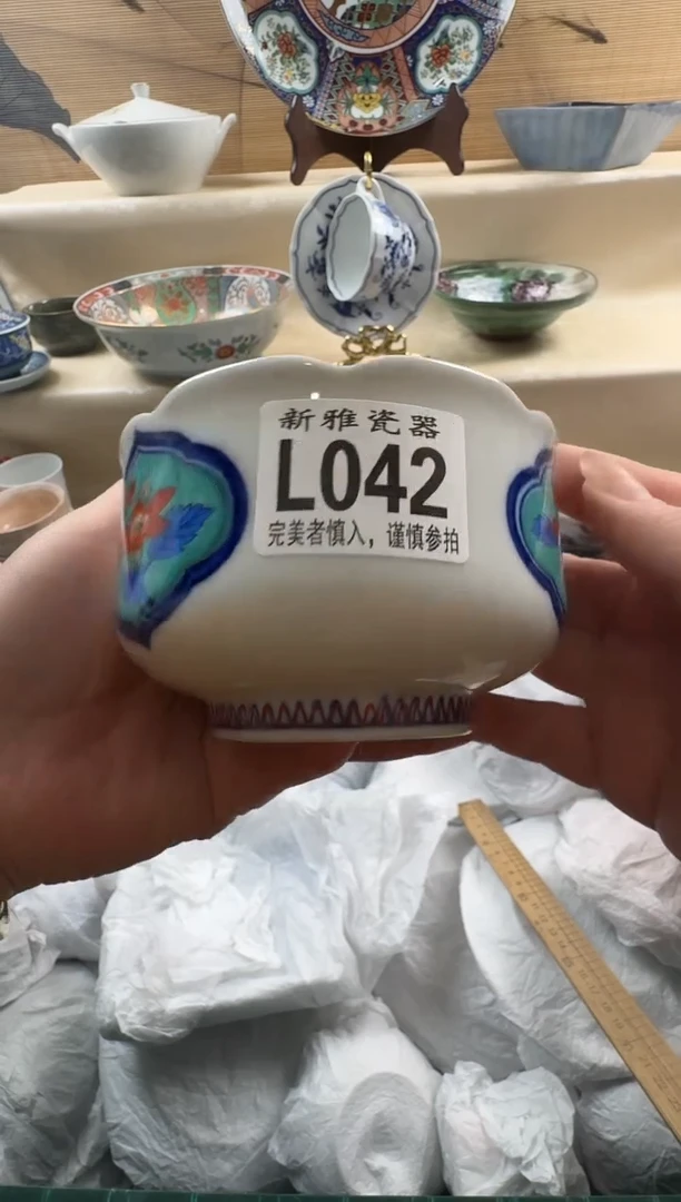 瓷片离****…           L042