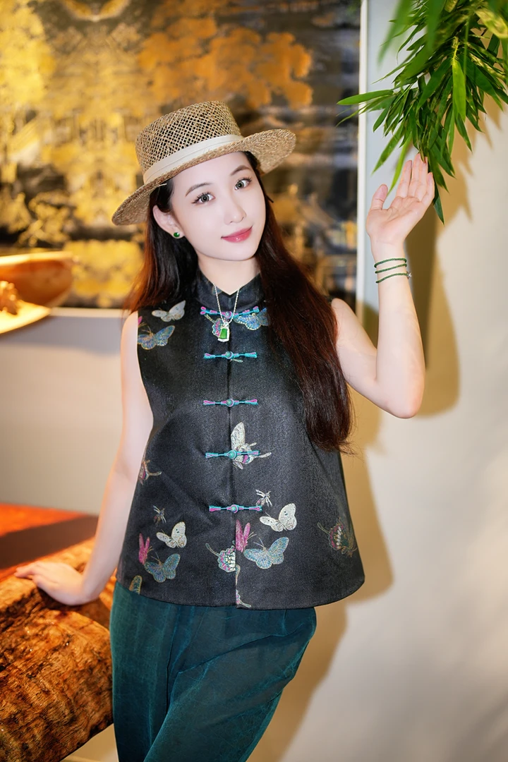 蓝大【点犀​​】新中式桑蚕丝马夹5146