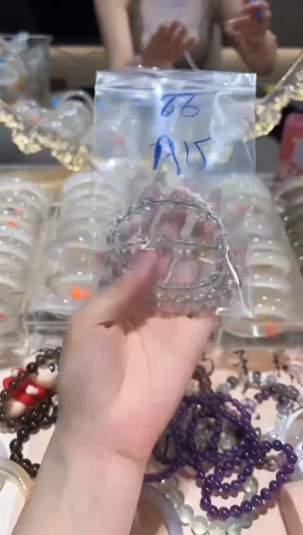 无铁合金水晶手链A15