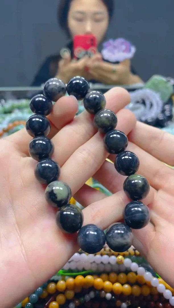 颈饰未镶嵌翡翠13MM/H/翡翠A货，一件也是批发价