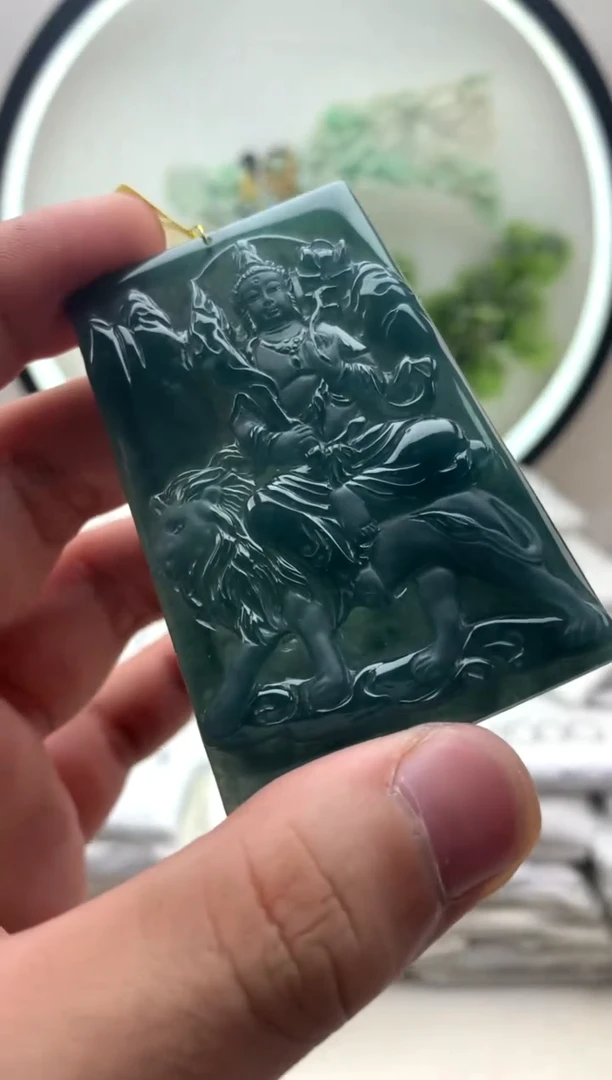颈饰未镶嵌翡翠文殊