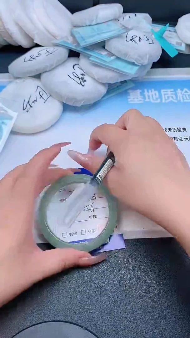 未镶嵌手镯石英质玉19T125-56