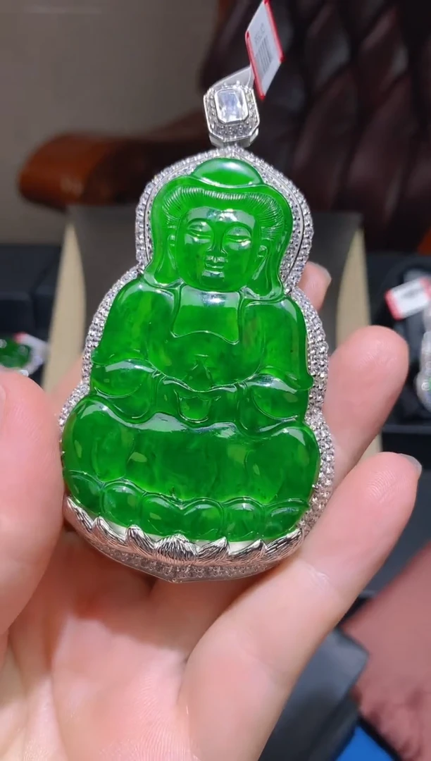 【闪购商品】翡翠颈饰未镶嵌天然A货翡翠r20